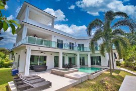 5 Bedroom House for Sale or Rent in Pattaya, Chonburi