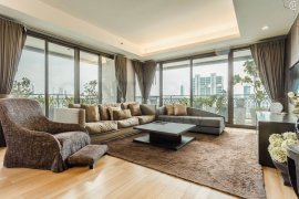3 Bedroom Condo for Sale or Rent in Prive by Sansiri, Lumpini, Bangkok near BTS Ploen Chit