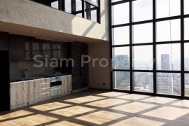 1 Bedroom Condo for sale in The Lofts Asoke, Khlong Tan Nuea, Bangkok near MRT Phetchaburi