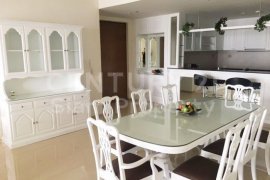 3 Bedroom Condo for rent in The Lakes, Khlong Toei, Bangkok near BTS Asoke