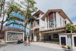 4 Bedroom House for rent in Baan Sansiri Sukhumvit 67, Phra Khanong Nuea, Bangkok near BTS Phra Khanong