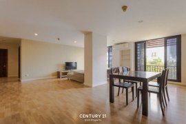 3 Bedroom Condo for rent in Cross Creek, Phra Khanong, Bangkok near BTS Ekkamai