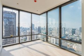 2 Bedroom Condo for sale in Ashton Silom, Bang Rak, Bangkok near BTS Chong Nonsi