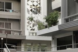 3 Bedroom Townhouse for sale in Phra Khanong, Bangkok near BTS Ekkamai