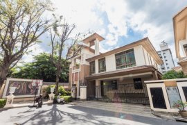 4 Bedroom House for rent in Baan Sansiri Sukhumvit 67, Phra Khanong Nuea, Bangkok near BTS Phra Khanong