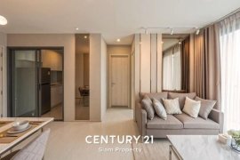 2 Bedroom Condo for sale in Rhythm Sukhumvit 42, Phra Khanong, Bangkok near BTS Ekkamai