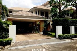 5 Bedroom House for sale in Narasiri Pattanakarn-Srinakarin, Khlong Chan, Bangkok near MRT Khlong Kalantan