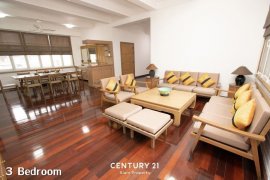 3 Bedroom Serviced Apartment for rent in Ambassador's Court, Bangkok near BTS Ratchadamri