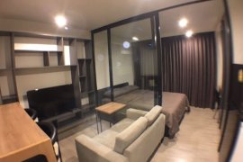 1 Bedroom Condo for rent in Maestro 02 Ruamrudee, Lumpini, Bangkok near BTS Nana