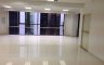 Office for rent in Khlong Chan, Bangkok