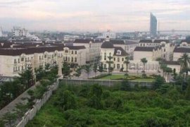 3 Bedroom Townhouse for Sale or Rent in Baan Klang Krung Grande Vienna Rama 3, Bang Phong Pang, Bangkok