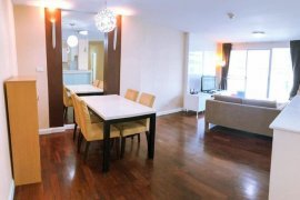 3 Bedroom Condo for rent in 49 Plus, Khlong Tan Nuea, Bangkok near BTS Phrom Phong