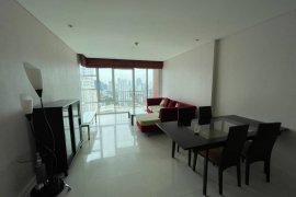 2 Bedroom Condo for rent in Fullerton Sukhumvit, Phra Khanong, Bangkok near BTS Ekkamai