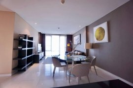 2 Bedroom Condo for rent in Fullerton Sukhumvit, Phra Khanong, Bangkok near BTS Ekkamai
