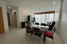 2 Bedroom Condo for rent in Fullerton Sukhumvit, Phra Khanong, Bangkok near BTS Ekkamai