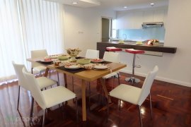 3 Bedroom Apartment for rent in SanguanSap Mansion, Yan Nawa, Bangkok near BTS Sueksa Witthaya
