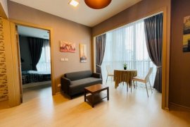 1 Bedroom Condo for rent in Condolette Midst Rama 9, Huai Khwang, Bangkok near MRT Phra Ram 9