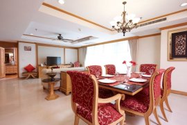 2 Bedroom Apartment for rent in Empire Sawasdee, Khlong Toei Nuea, Bangkok near MRT Sukhumvit