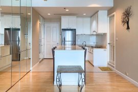 1 Bedroom Condo for rent in Baan Sathorn Chaopraya, Khlong Ton Sai, Bangkok near BTS Saphan Taksin