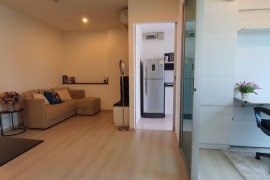 2 Bedroom Condo for rent in Life Ratchadapisek, Huai Khwang, Bangkok near MRT Huai Khwang