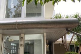 Office for rent in Khlong Toei, Bangkok near BTS Ekkamai