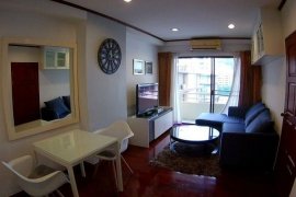 1 Bedroom Condo for rent in Saranjai Mansion, Khlong Tan, Bangkok near BTS Nana