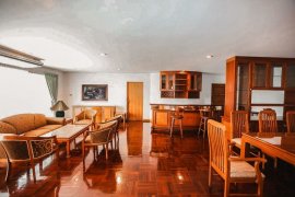 2 Bedroom Condo for rent in Le Premier 1, Khlong Toei, Bangkok near MRT Sukhumvit