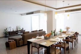 3 Bedroom Apartment for rent in Khlong Tan Nuea, Bangkok