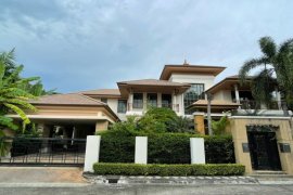 5 Bedroom House for rent in Narasiri Pattanakarn-Srinakarin, Khlong Chan, Bangkok near MRT Khlong Kalantan