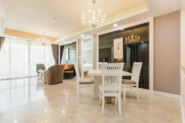 2 Bedroom Condo for sale in Wilshire Condo, Khlong Tan, Bangkok near BTS Phrom Phong