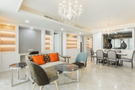 3 Bedroom Condo for sale in Wilshire Condo, Khlong Tan, Bangkok near BTS Phrom Phong