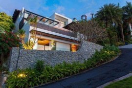 3 Bedroom Villa for sale in Choeng Thale, Phuket