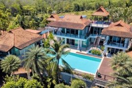 5 Bedroom Villa for sale in Pa Khlok, Phuket