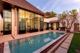 2 Bedroom Villa for sale in Choeng Thale, Phuket
