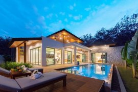 4 Bedroom Villa for sale in Choeng Thale, Phuket